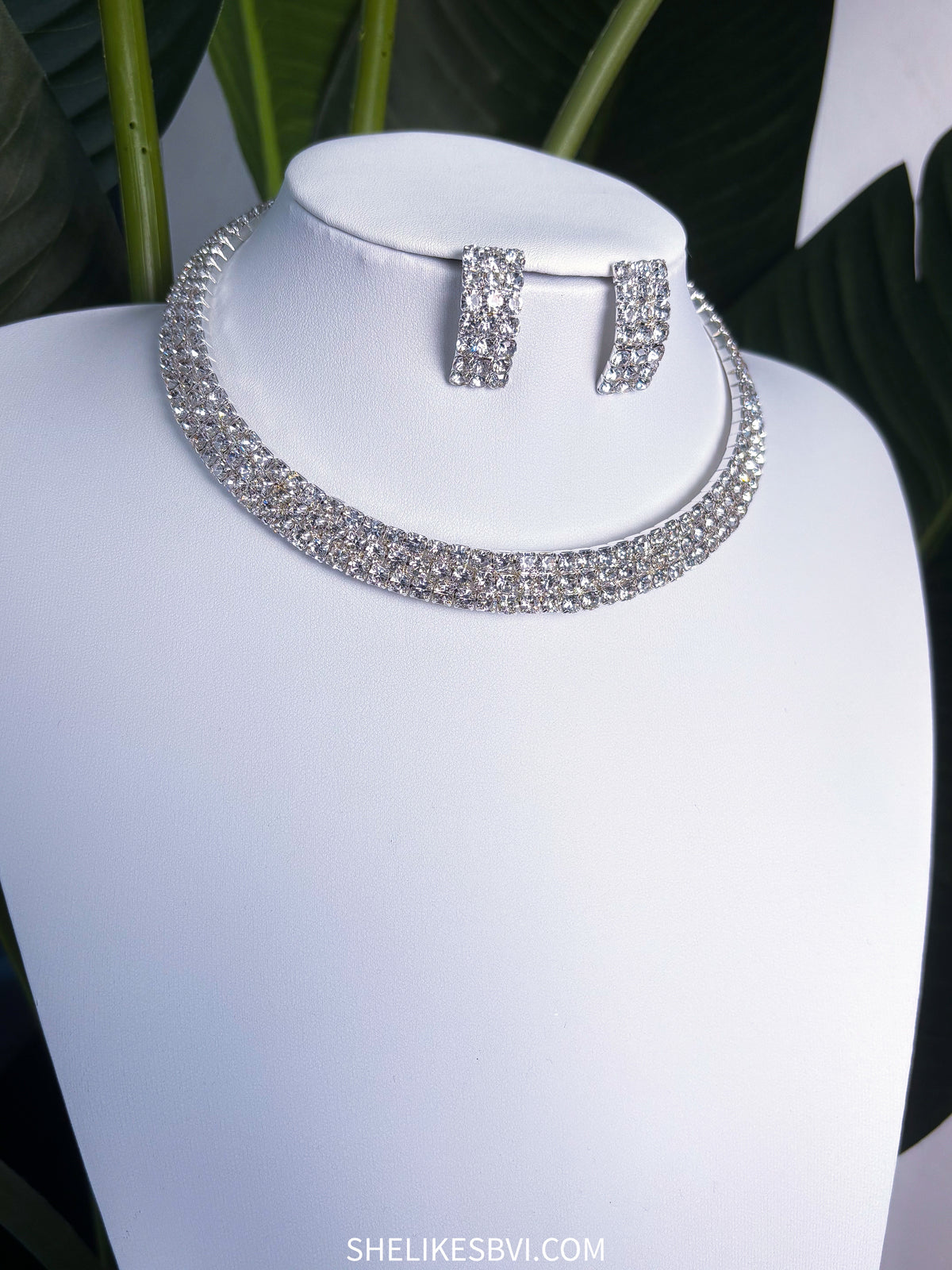 Fantasy Rhinestone Silver Choker Necklace Set