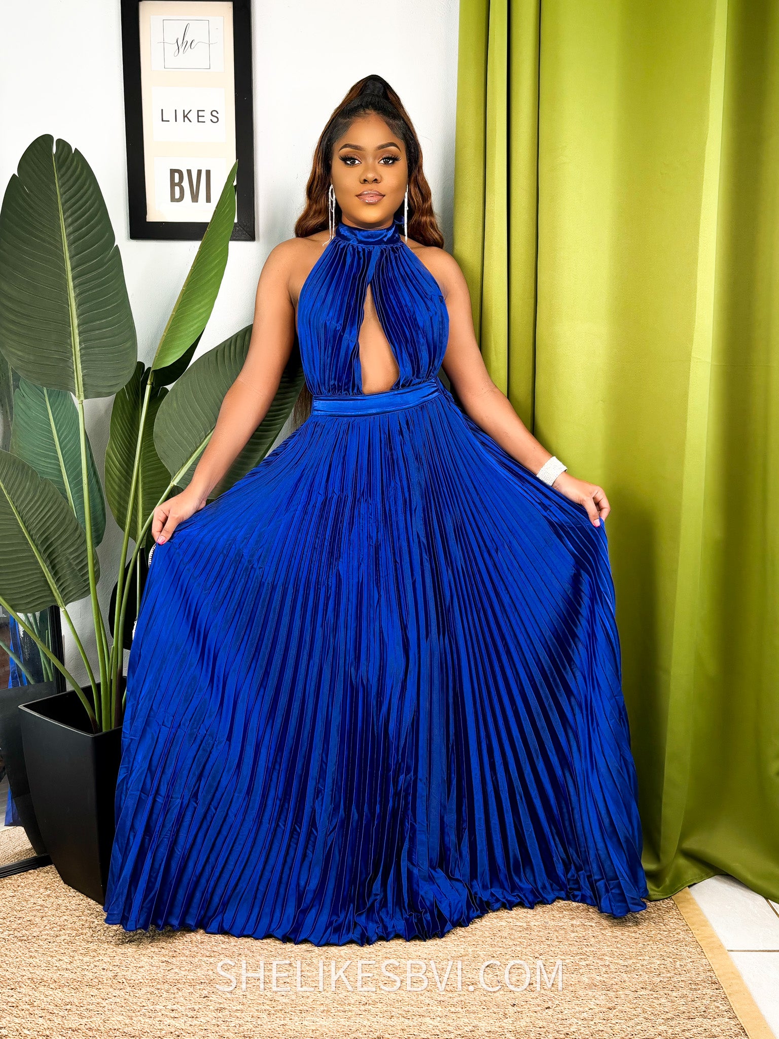Blue-Tiful Satin Pleated Halter Evening Dress Large Blue-Tiful Satin Pleated Halter Evening Dress Large