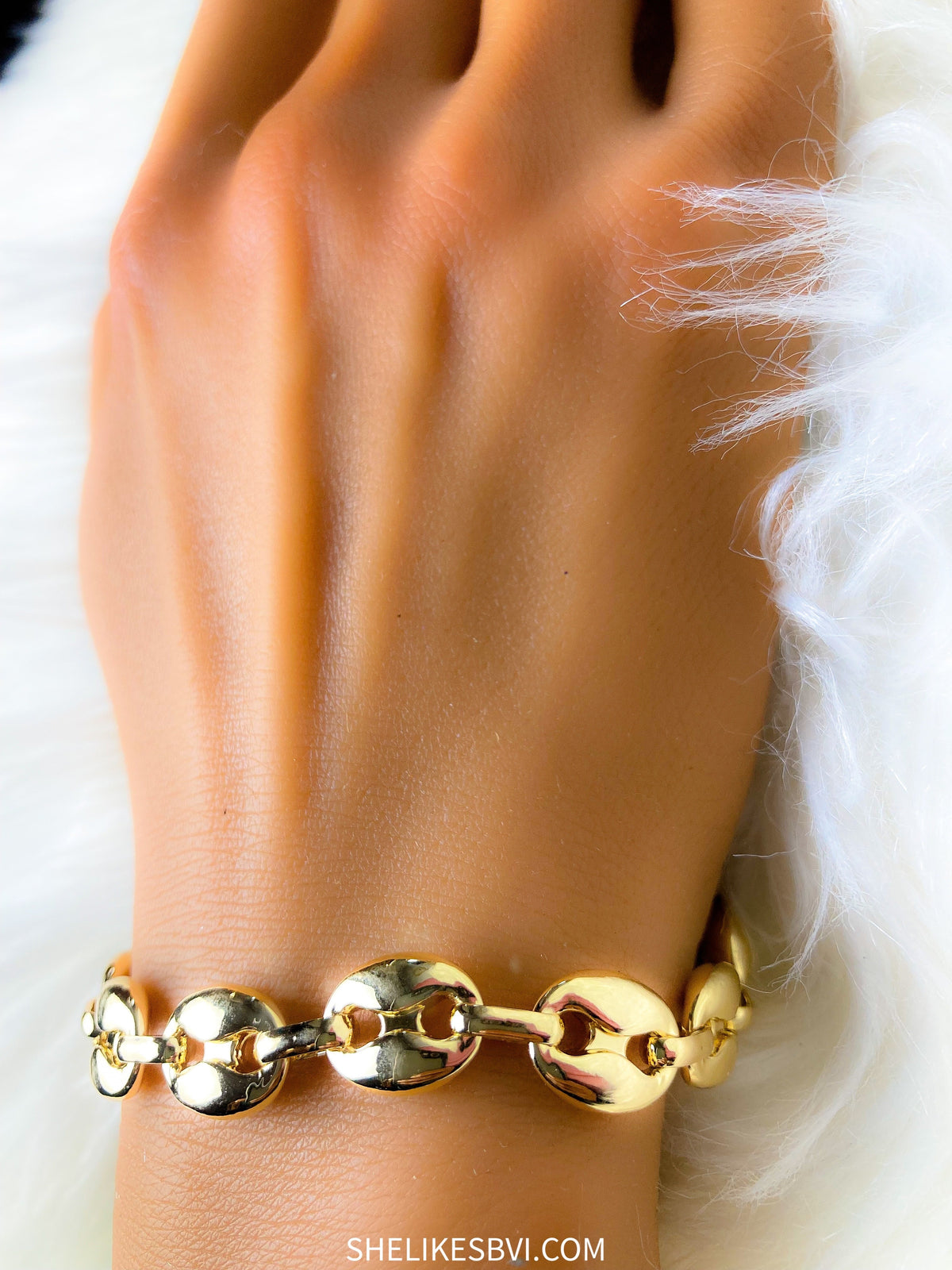VI Link 18K Gold Plated Adjustable Chain Bracelet